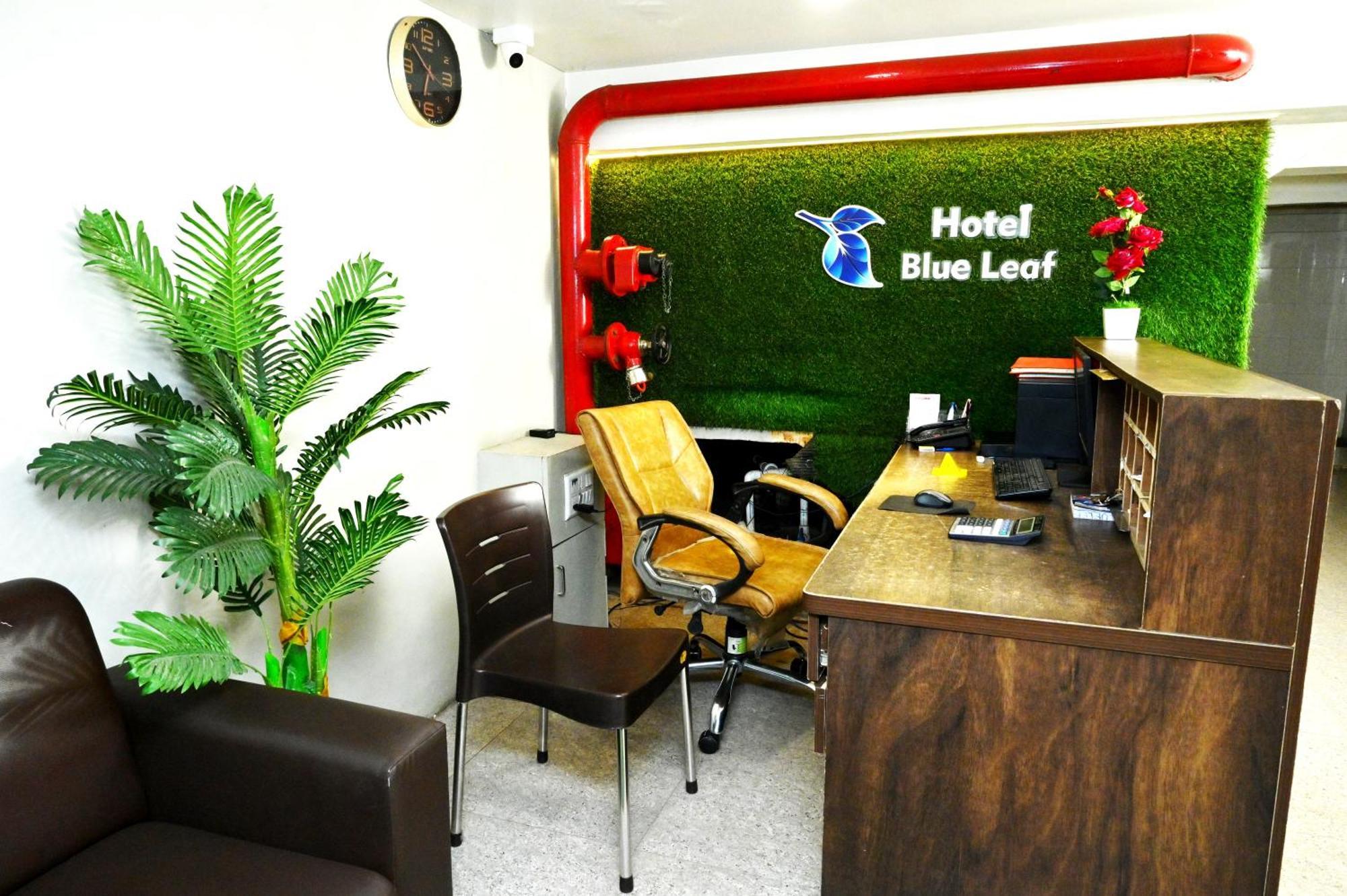 Hotel Blue Leaf Rajkot Ngoại thất bức ảnh
